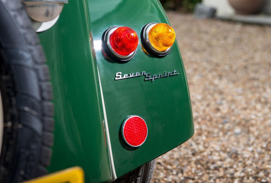 Детали экстерьера Caterham Seven Sprint 2016 года  (фото 13 из 14)